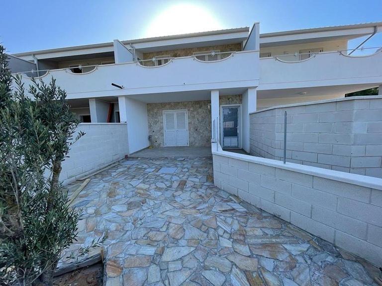 Residence Le Maree Porto Pino Exterior photo